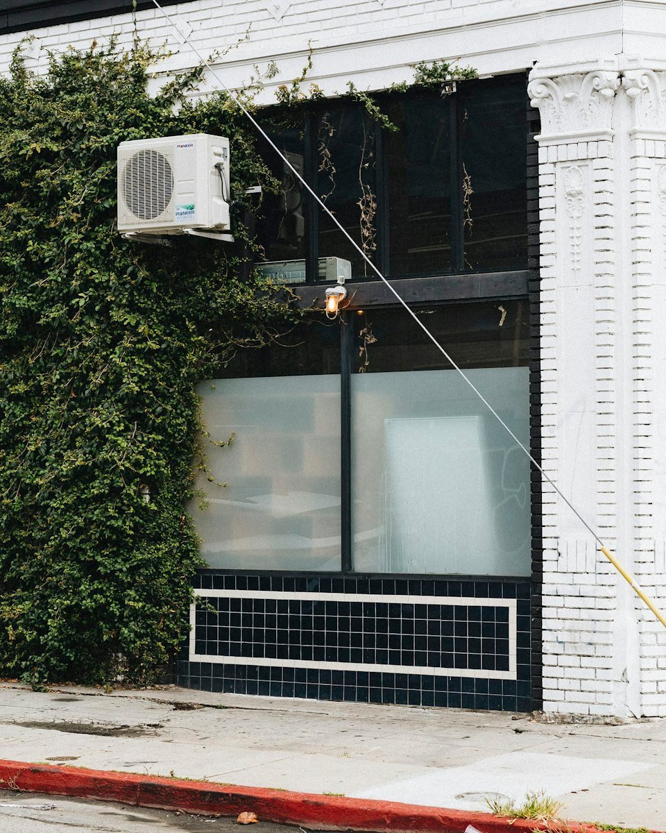 Air conditioning in a modern interior