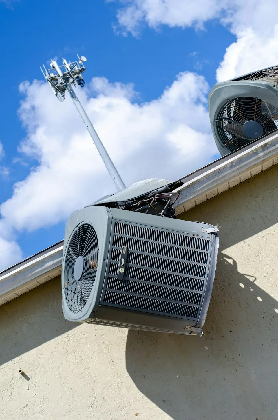 Air conditioning repair and maintenance services